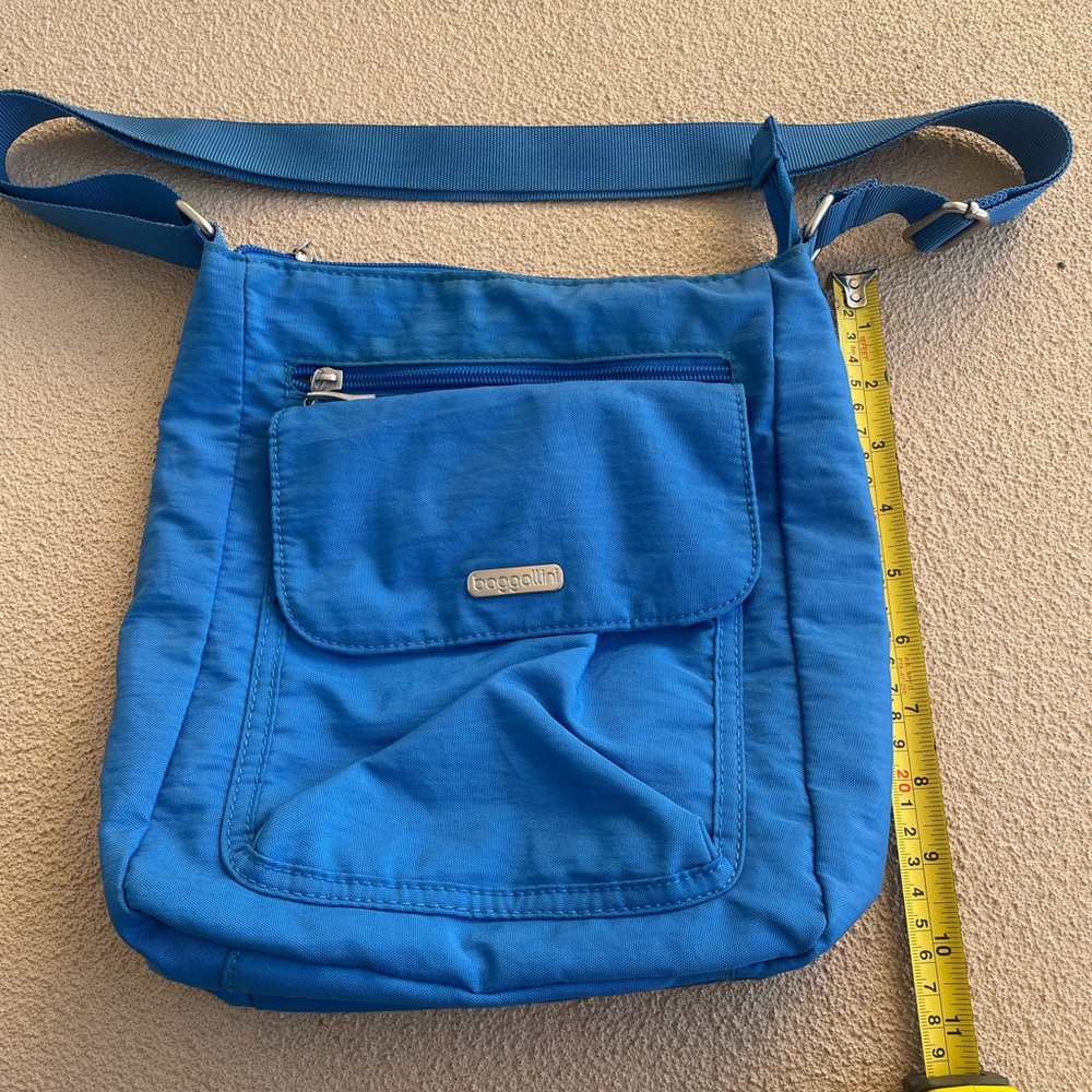 Baggallini Royal Blue Crossbody Nylon Bag